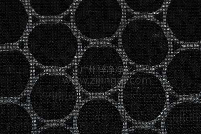 板式蜂窩活性炭過(guò)濾器具有比表面積大、吸附效率高、風(fēng)阻小、壽命長(zhǎng)等特點(diǎn)。